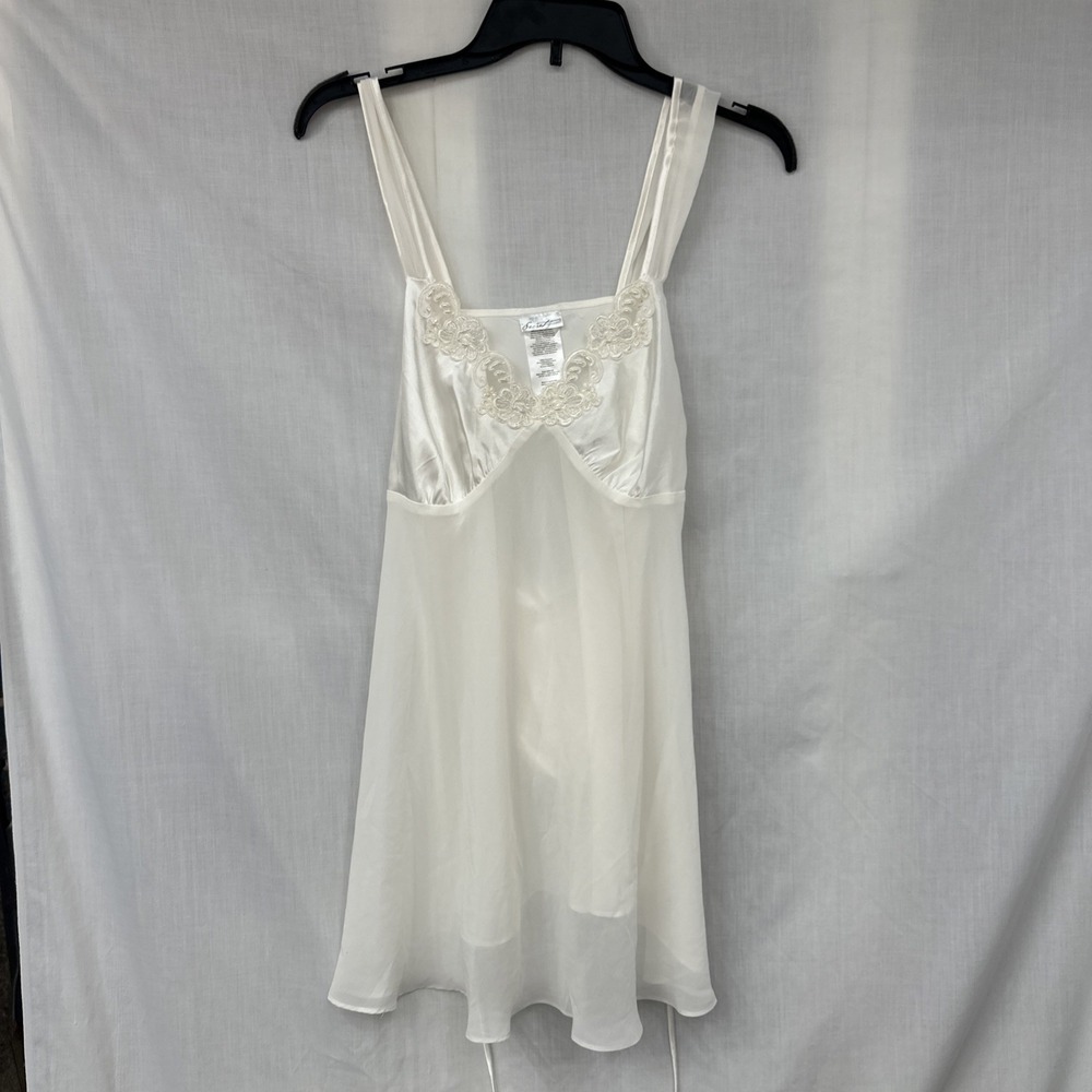 VTG Secret Treasures Bridal Sz M Fairycore Chemise Gown Lingerie Y2K & Underwear